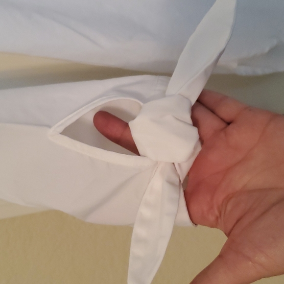 White button down tunic - Picture 3 of 5